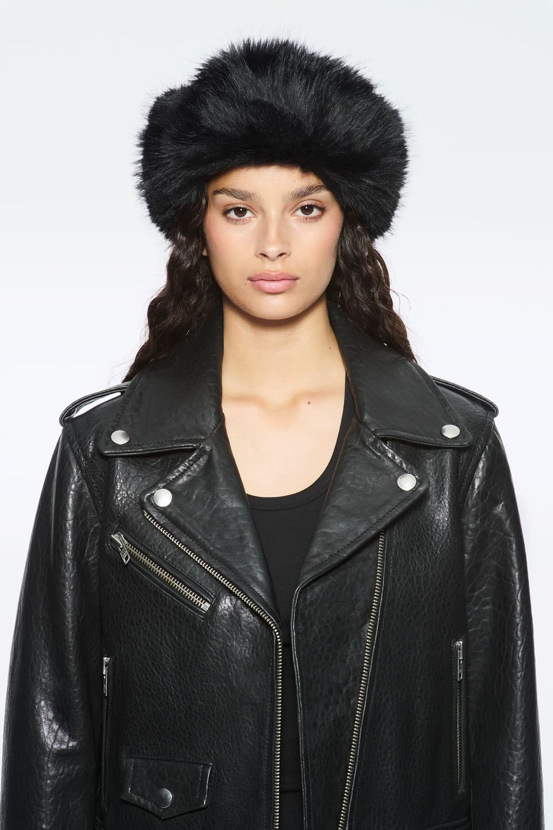 15229_c4cf4e6419-66559-939889000-1-full